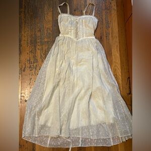 Elegant Cream Lace Dress